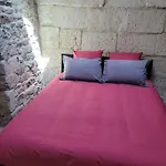 Apartamento Loft D'artiste Atypique, Climatisé,90 M2 , Hypercentre Arènes 6 Pers