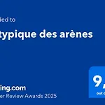 Loft D'artiste Atypique, Climatise,90 M2 , Hypercentre Arenes 6 Pers Nîmes