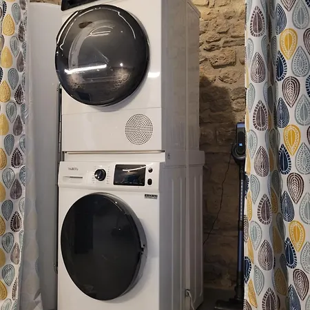 L'atypique Des Arènes *