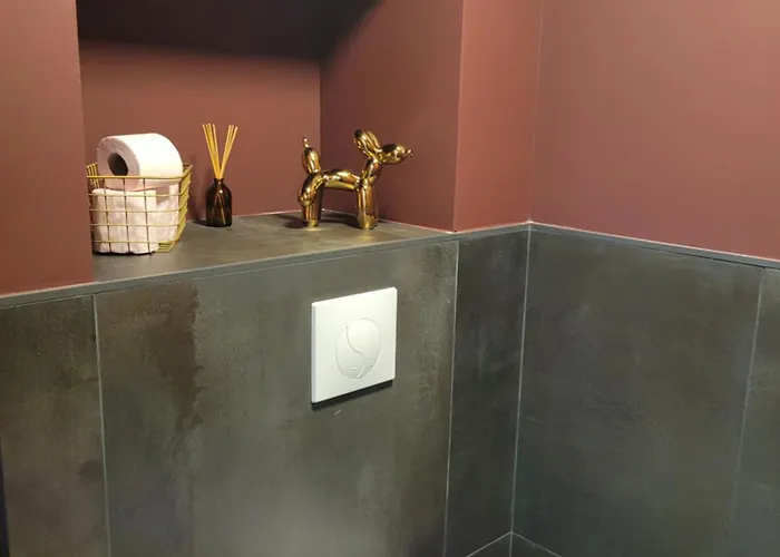 Loft D'Artiste Atypique, Climatise,90 M2 , Hypercentre Nimes Arenes 6 Pers * ニーム